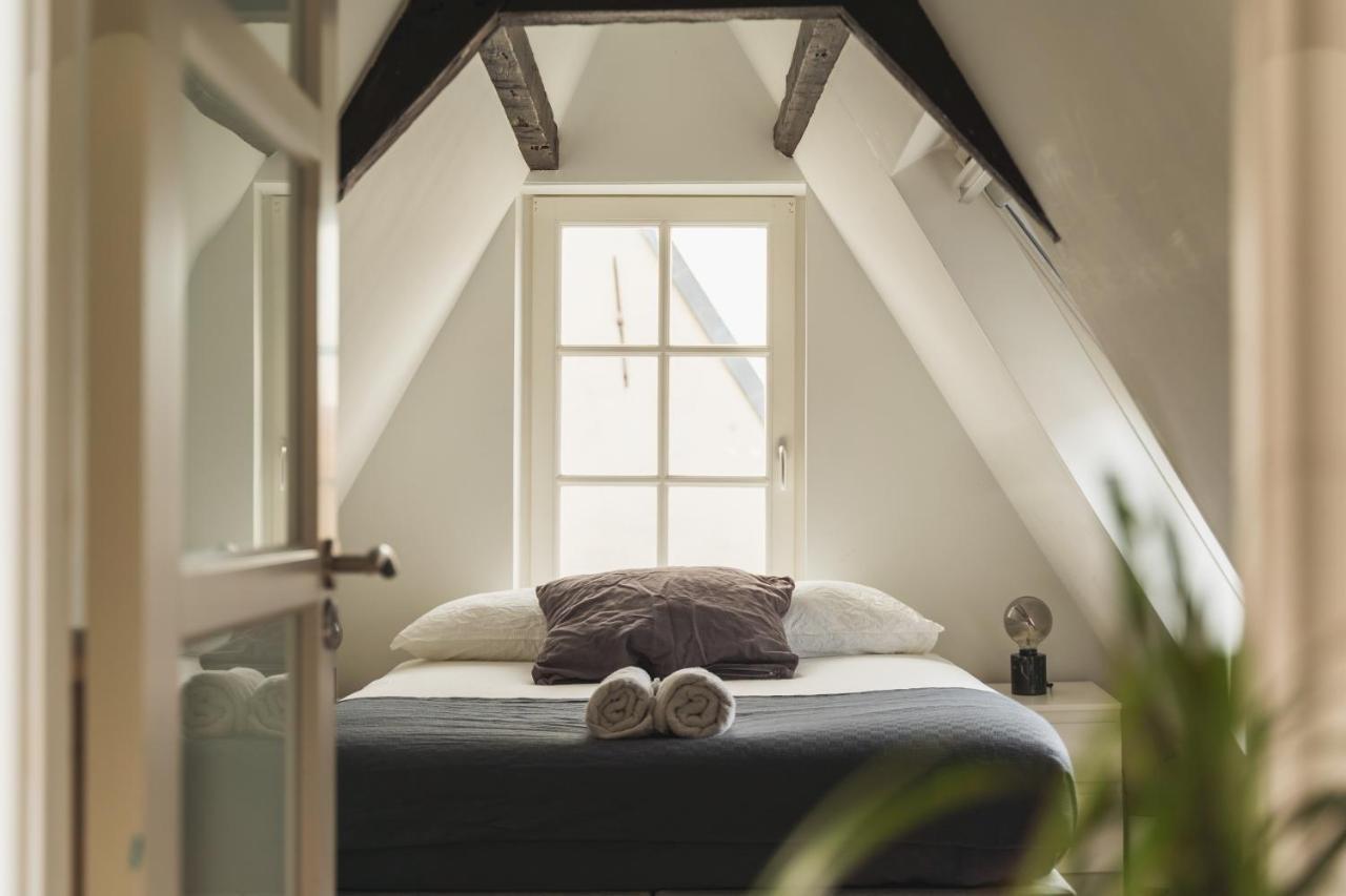Tiny Attic On The Herengracht, Private Room Amsterdam Extérieur photo
