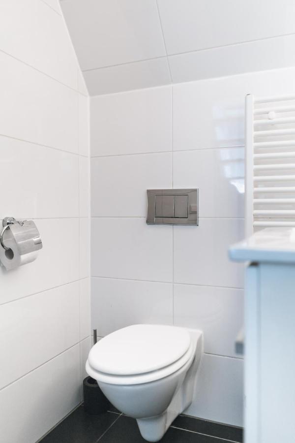 Tiny Attic On The Herengracht, Private Room Amsterdam Extérieur photo